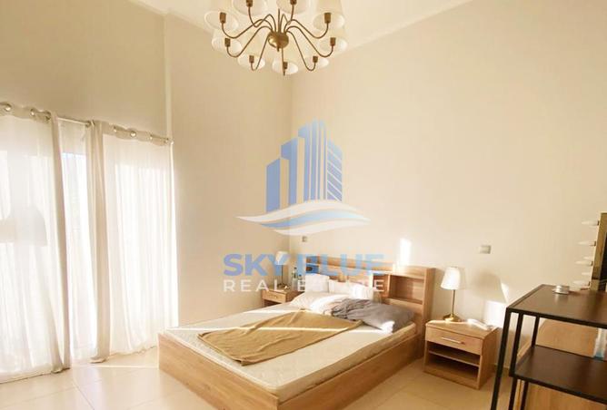 734489 - Property Image 3