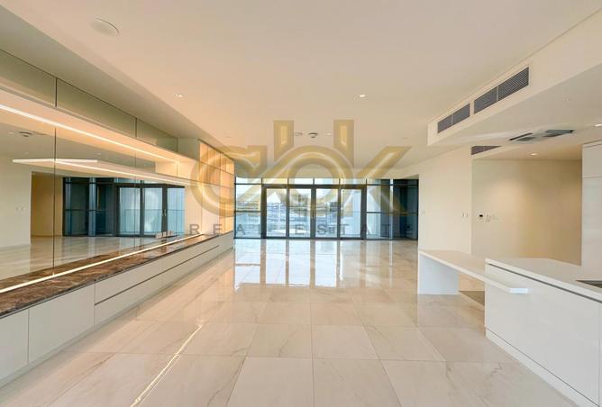 972308 - Property Image 3