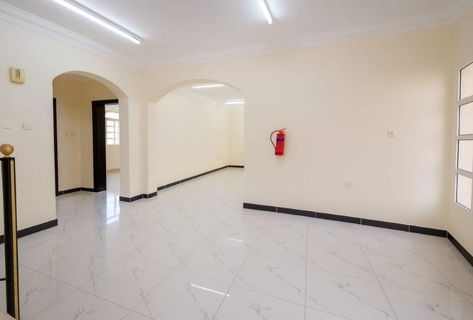 970387 - Property Image 2