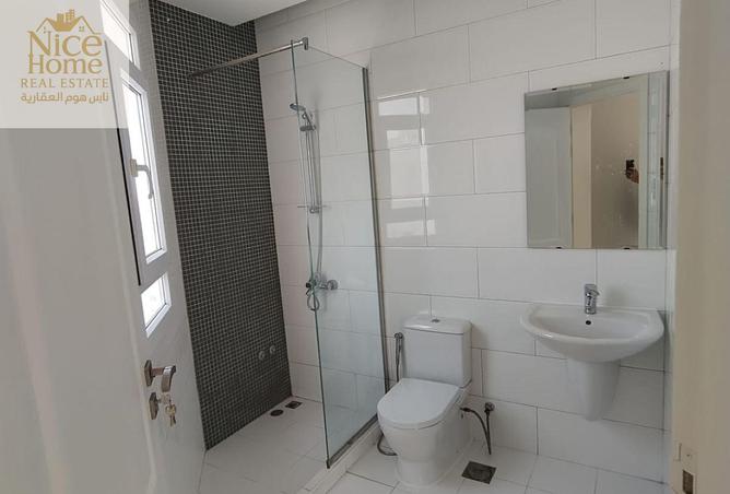 928415 - Property Image 2