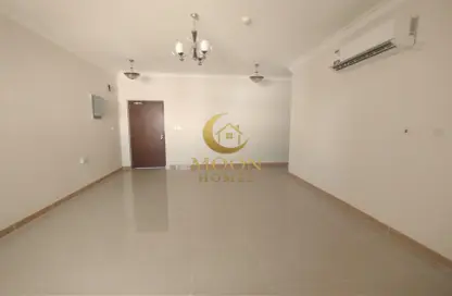 شقة - 2 غرف نوم - 3 حمامات للايجار في سومرست أل منصور - المنصورة - الدوحة