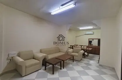 Apartment - 2 Bedrooms - 2 Bathrooms for rent in Banks street - Musheireb - Doha
