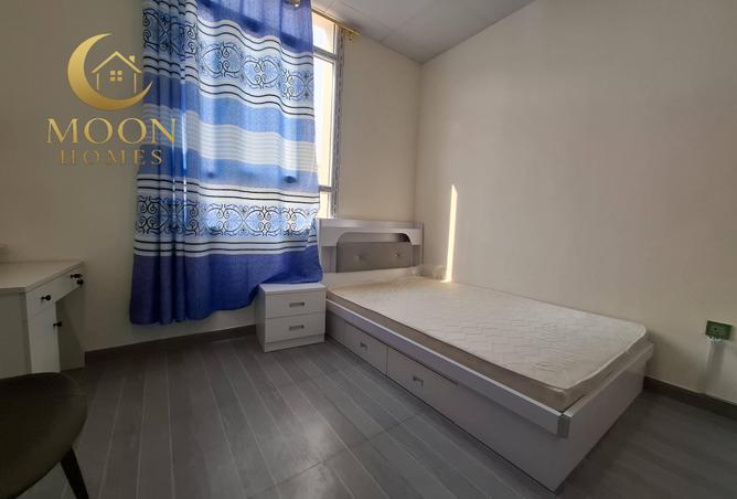 996560 - Property Image 2