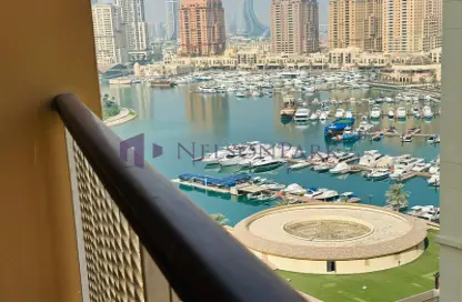 Apartment - 1 Bedroom - 2 Bathrooms for rent in Tower 24 - Porto Arabia - The Pearl Island - Doha