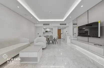 Apartment - 2 Bedrooms - 3 Bathrooms for rent in Marina Tower 02 - Marina District - Lusail