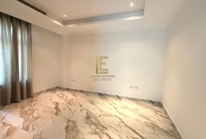 994031 - Property Image 3