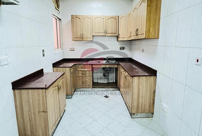 909067 - Property Image 2