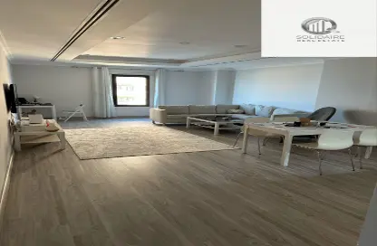 Apartment - 1 Bedroom - 2 Bathrooms for rent in Porto Arabia - The Pearl Island - Doha