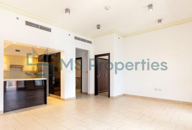 943523 - Property Main Image