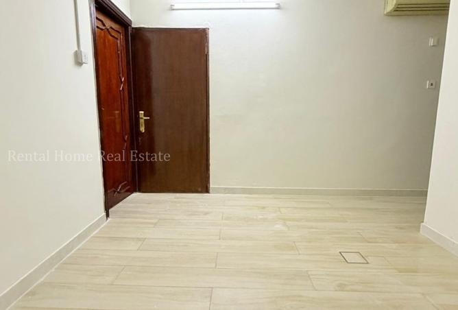 998961 - Property Main Image