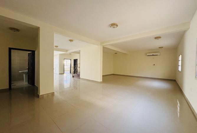 1010701 - Property Image 2