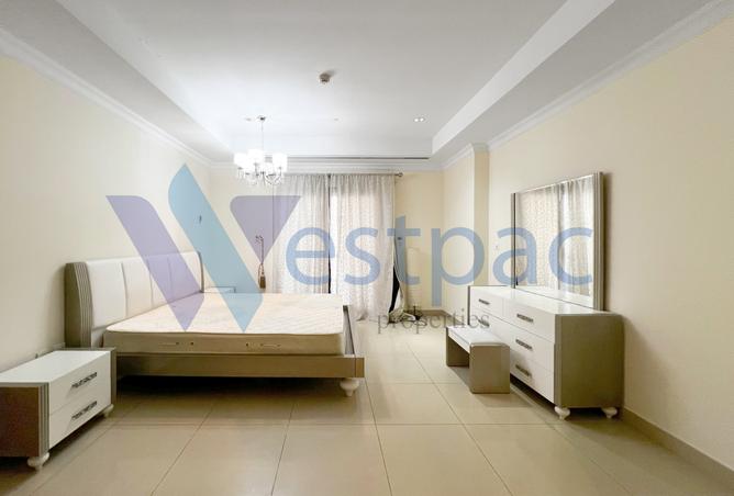 883370 - Property Image 3