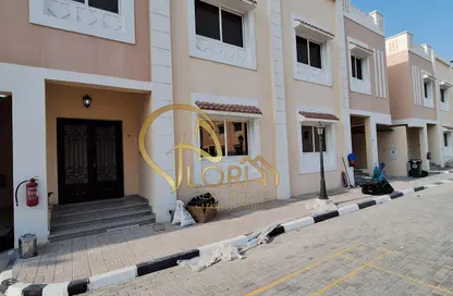 Compound - 6 Bedrooms - 6 Bathrooms for rent in Umm Salal Ali - Umm Salal Ali - Doha
