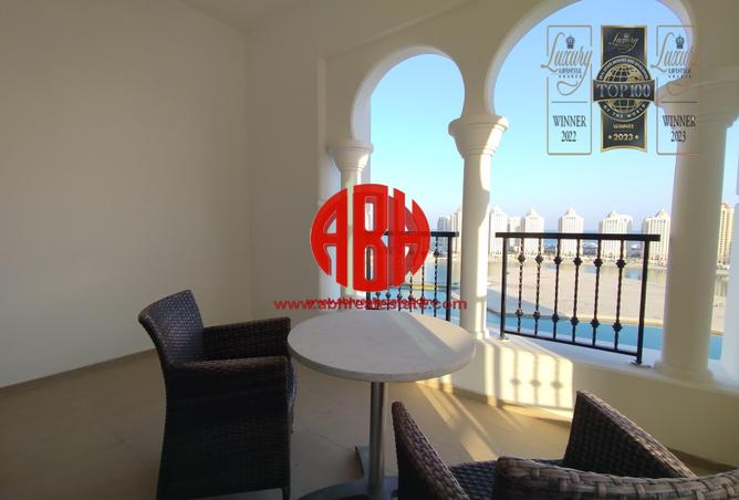 Apartment - 2 Bedrooms - 3 Bathrooms for rent in Viva East - Viva Bahriyah - The Pearl Island - Doha