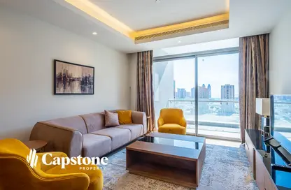 Living Room image for: Apartment - 2 Bedrooms - 3 Bathrooms for rent in Marina Residence 15 - Marina District - Lusail, Image 1