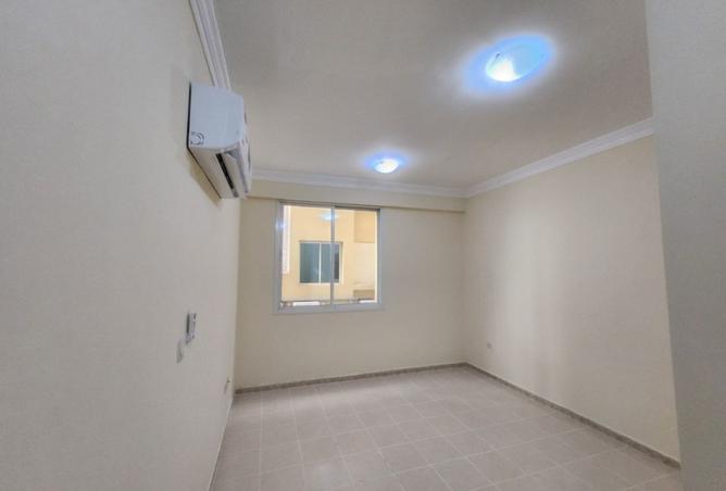 944027 - Property Image 3