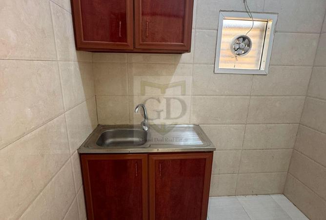 993402 - Property Image 3