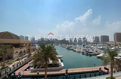 تاون هاوس - 2 غرف نوم - 3 حمامات للايجار في طريق بورتو الغربي - بورتو أرابيا - جزيرة اللؤلؤة - الدوحة تاون هاوس - 2 غرف نوم - 3 حمامات للايجار في طريق بورتو الغربي - بورتو أرابيا - جزيرة اللؤلؤة - الدوحة