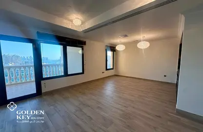 Apartment - 2 Bedrooms - 3 Bathrooms for rent in East Porto Drive - Porto Arabia - The Pearl Island - Doha