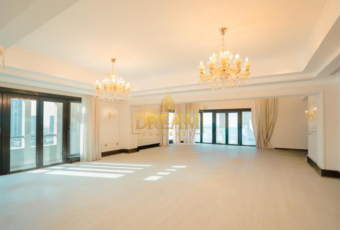 976841 - Property Main Image