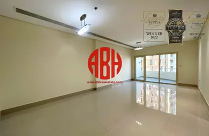 شقة - 2 غرف نوم - 3 حمامات للايجار في برج داماك مارينا - منطقة المارينا - الوسيل