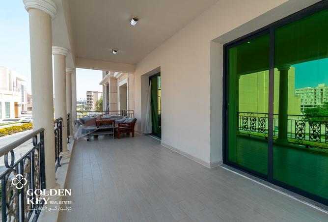 997522 - Property Image 2