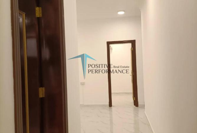 998033 - Property Image 2