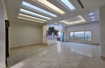 Villa - 6 Bedrooms - 7+ Bathrooms for rent in West Walk - Al Waab - Doha