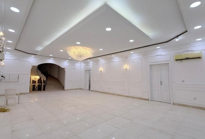 993590 - Property Image 2