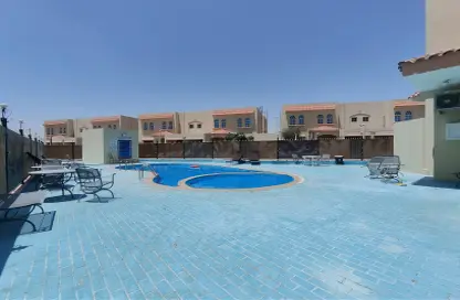فيلا - 4 غرف نوم - 4 حمامات للايجار في شارع المرخية - المرخية - الدوحة