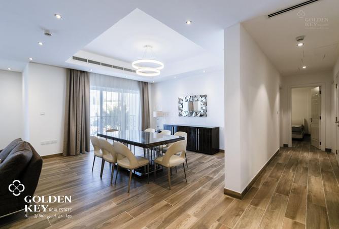 995945 - Property Image 2