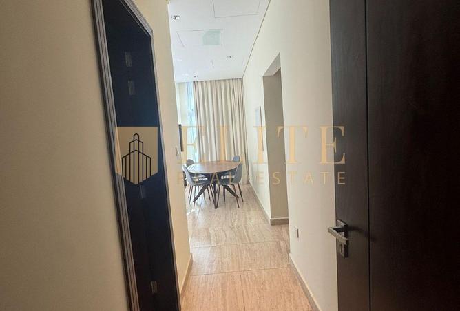 998963 - Property Image 3