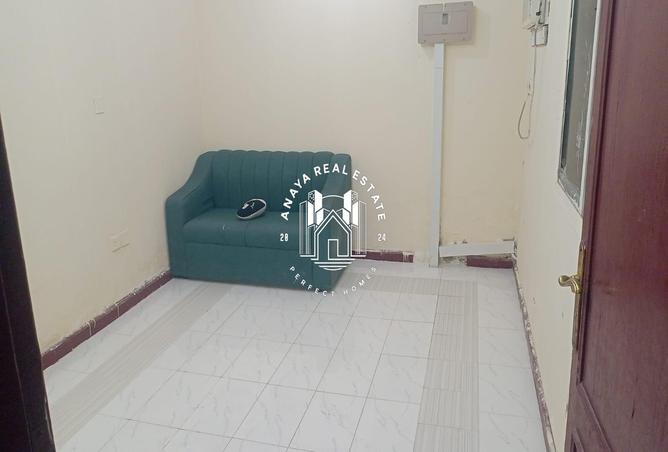 915139 - Property Image 2