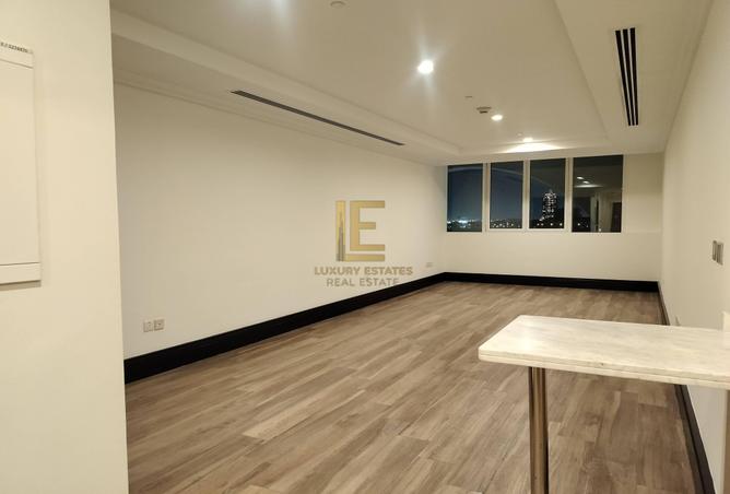 977107 - Property Image 3