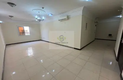 شقة - 3 غرف نوم - 3 حمامات للايجار في شارع انس - فريج بن محمود الشمالي - فريج بن محمود - الدوحة