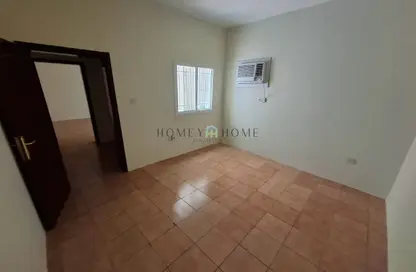 Apartment - 2 Bedrooms - 2 Bathrooms for rent in Madinat Khalifa South - Madinat Khalifa - Doha