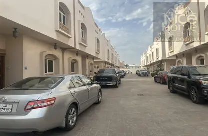Villa - 6 Bedrooms - 5 Bathrooms for rent in Al Nuaija - Doha