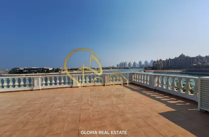 Townhouse - 2 Bedrooms - 4 Bathrooms for rent in Carnaval - Qanat Quartier - The Pearl Island - Doha