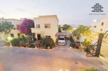 Villa - 3 Bedrooms - 3 Bathrooms for rent in Old Airport Road - Old Airport Road - Doha