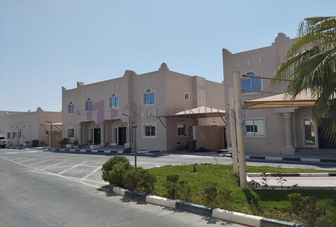 952719 - Property Image 3