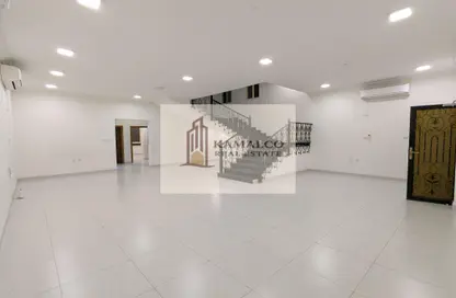 Villa - 5 Bedrooms - 6 Bathrooms for rent in Al Thumama - Al Thumama - Doha