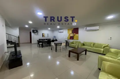 سكن الموظفين - استوديو - 5 حمامات للايجار في مشروع فلل الخور - الخور