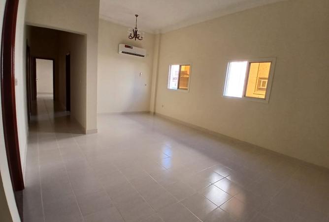 995640 - Property Image 2