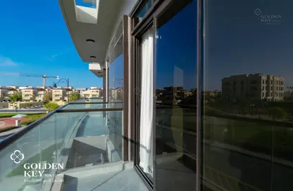 Apartment - 2 Bedrooms - 3 Bathrooms for rent in West Porto Drive - Porto Arabia - The Pearl Island - Doha