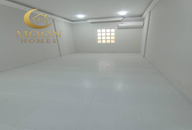 975472 - Property Main Image