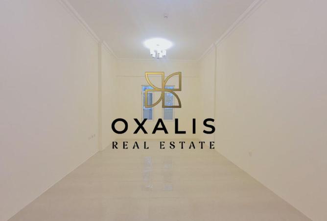 950612 - Property Image 2