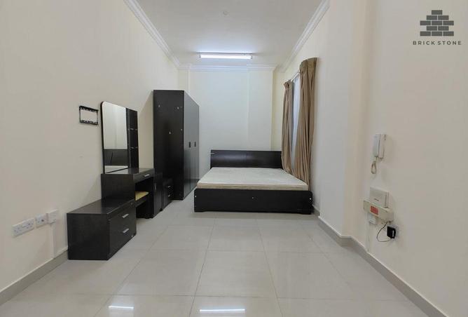 909925 - Property Main Image