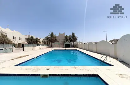 Villa - 5 Bedrooms - 4 Bathrooms for rent in Al Thumama - Al Thumama - Doha