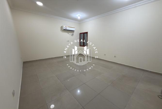 952458 - Property Main Image