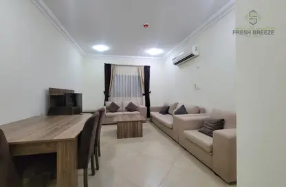 Apartment - 1 Bedroom - 1 Bathroom for rent in Umm Ghuwailina 4 - Umm Ghuwailina - Doha